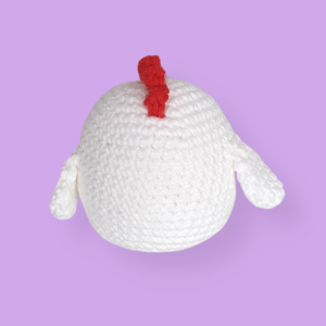 Lola the Chicken crochet kit - Image 3