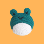 Mia the Frog crochet kit